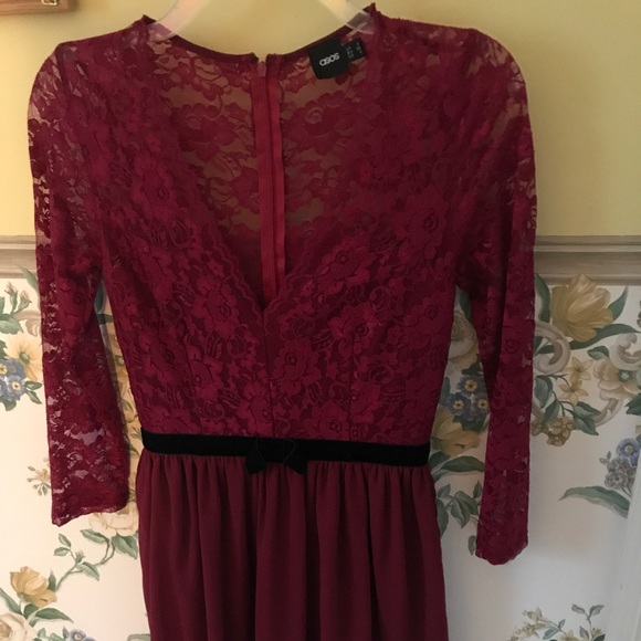 ASOS V-Neck Lace Scallop Skater Dress Never Worn holiday season - Picture 6 of 7